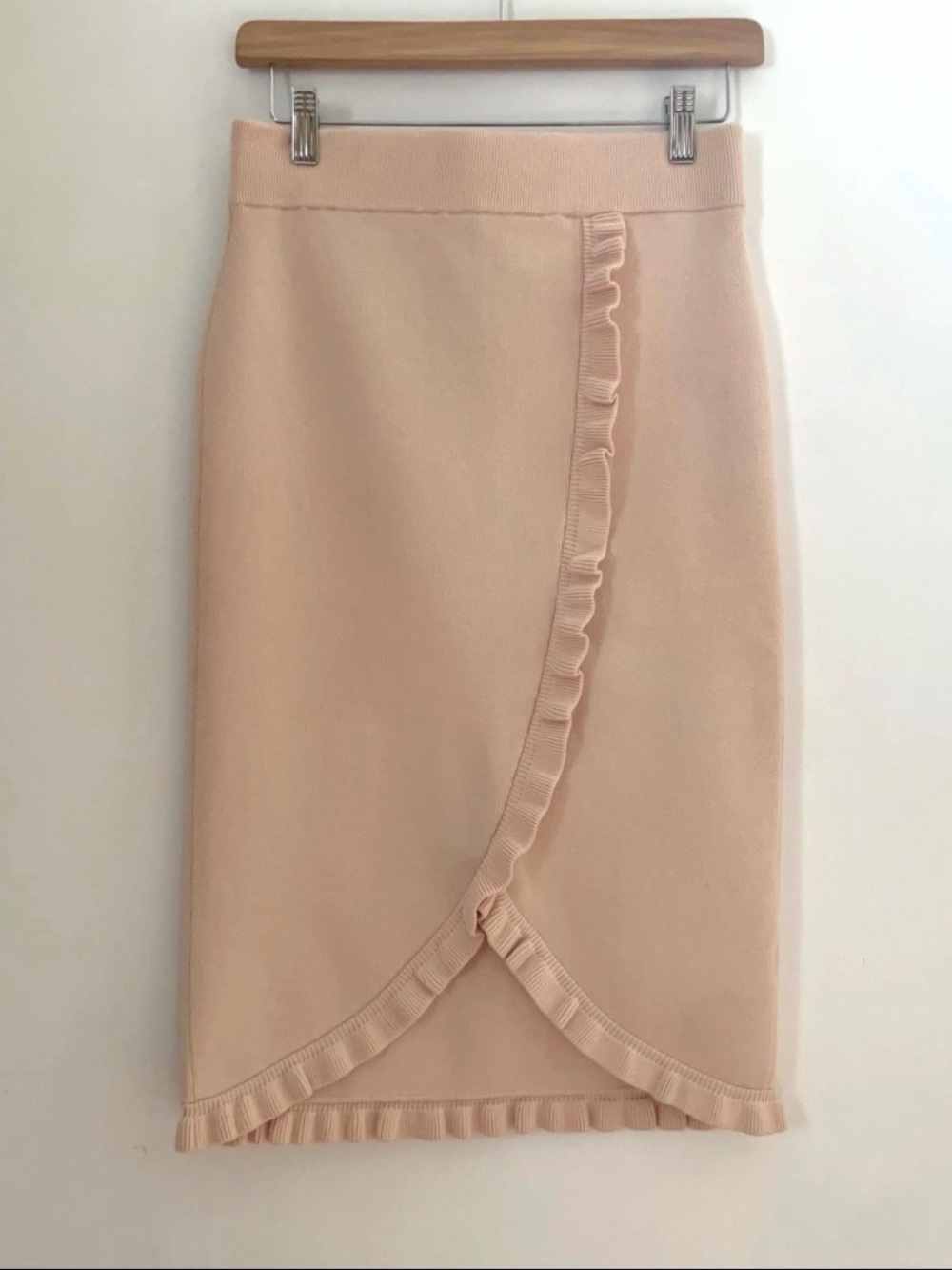 Club Monaco Lucah Ruffle-Trim Pencil Skirt - Picture 3 of 5